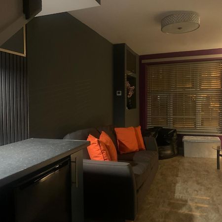 Liverpool City Centre Apartment Sleeps 4, Free Parking Bagian luar foto