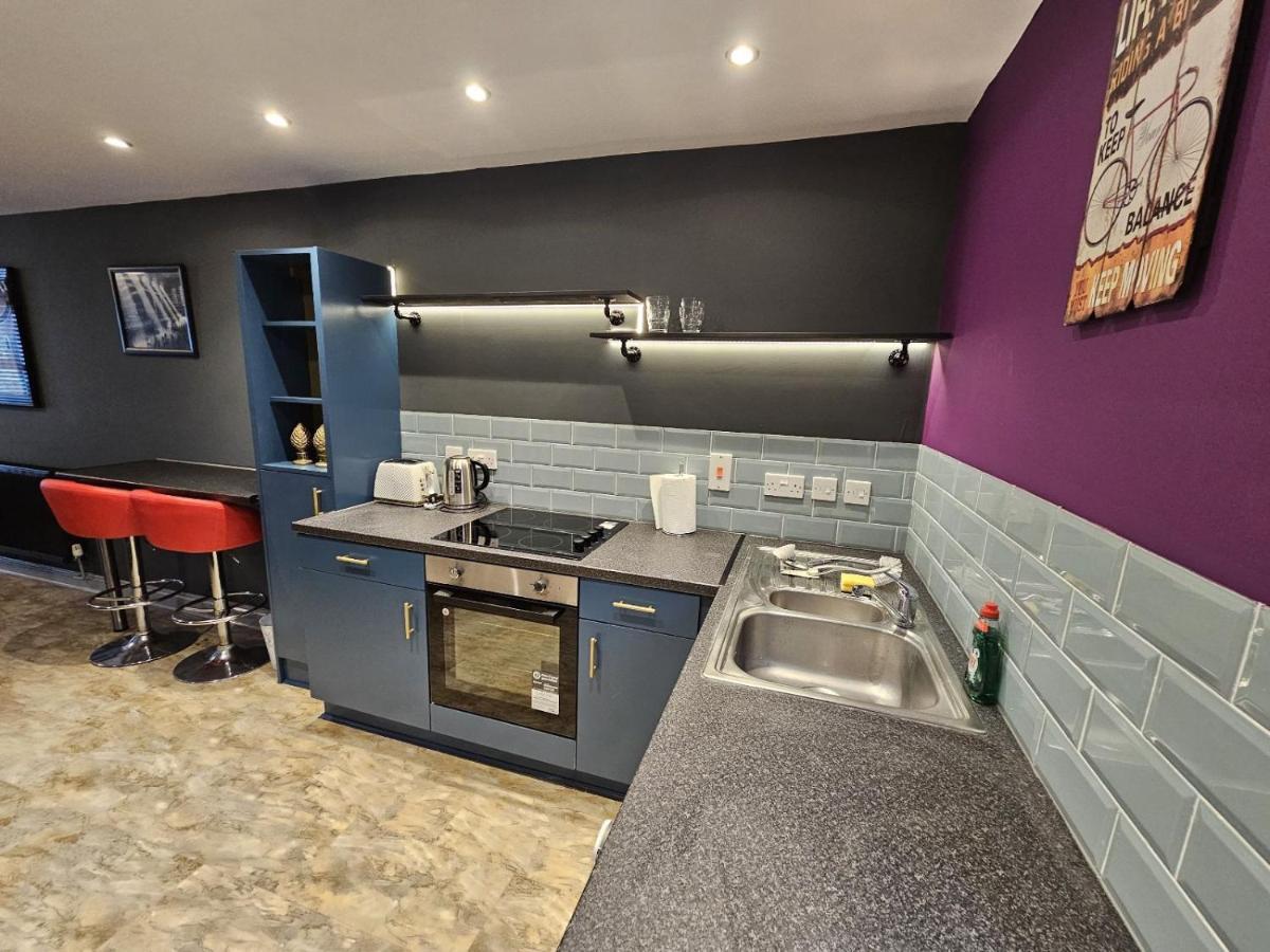 Liverpool City Centre Apartment Sleeps 4, Free Parking Bagian luar foto